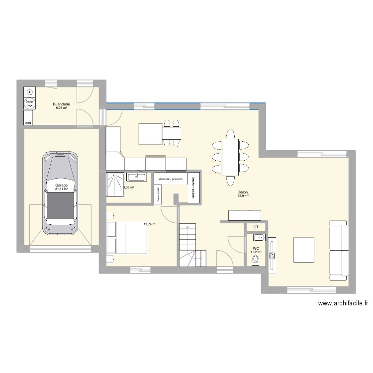 Maison. Plan de 6 pièces et 130 m2