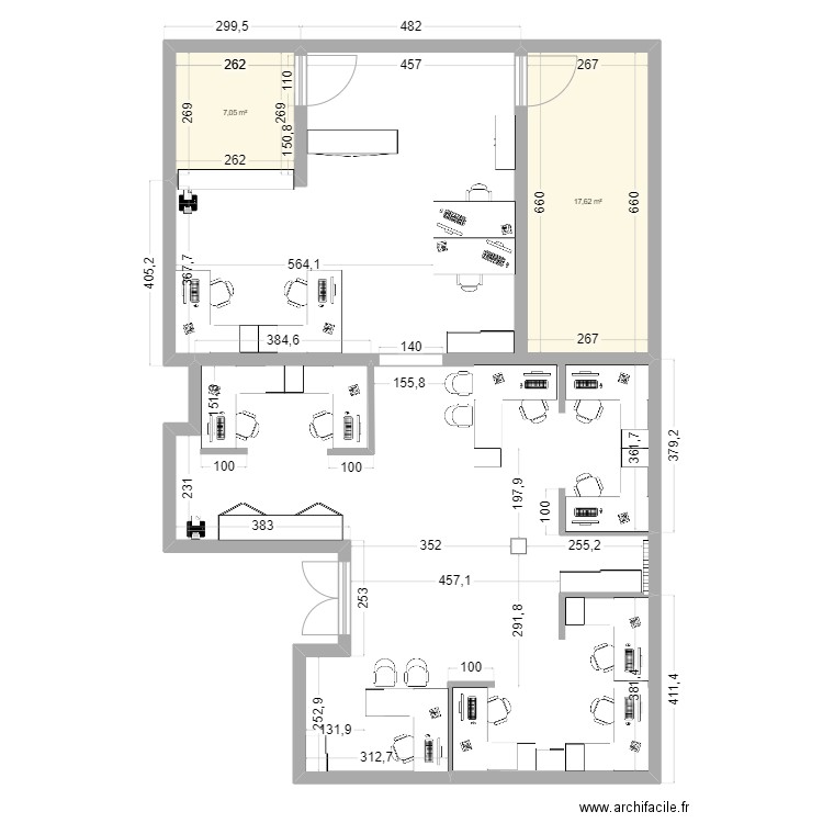 Bureau 9 et comptoir 4. Plan de 2 pièces et 25 m2
