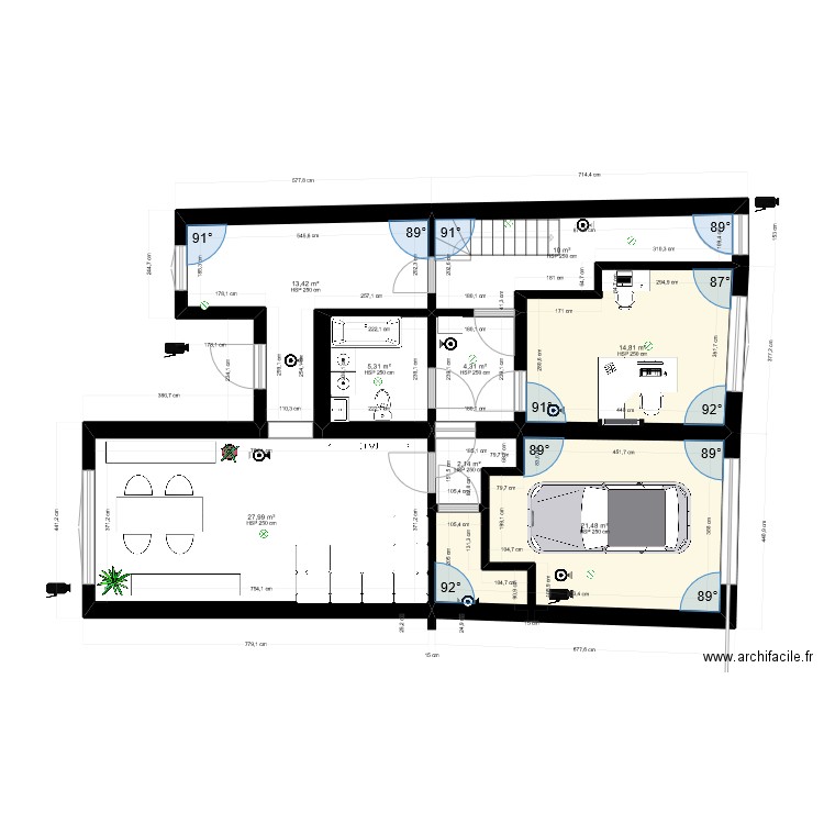 Rez de chaussée . Plan de 8 pièces et 99 m2