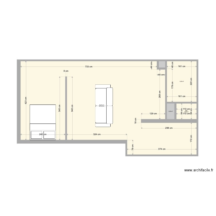 Plan simple V2 sans chambre avec murs. Plan de 0 pièce et 0 m2