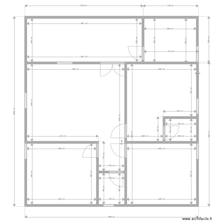 GROZO. Plan de 6 pièces et 92 m2