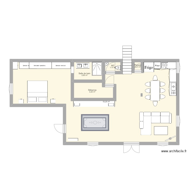 PROJET V2. Plan de 5 pièces et 82 m2