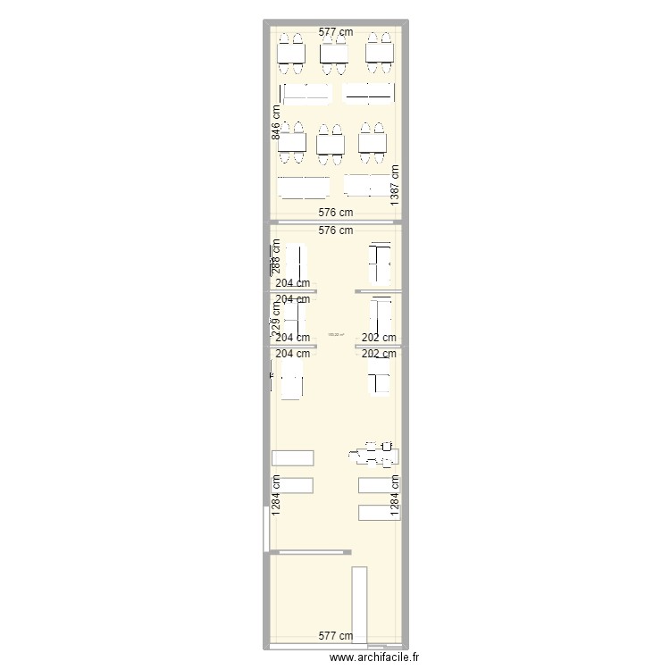 LOCAL COMMERCIAL. Plan de 1 pièce et 153 m2