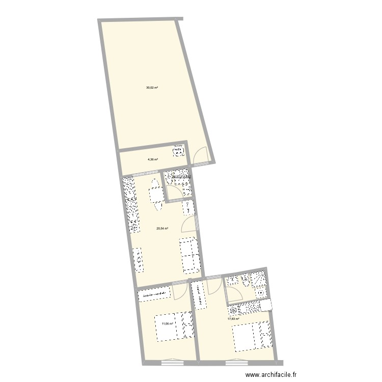 Aubuisson 3 apparts. Plan de 5 pièces et 84 m2