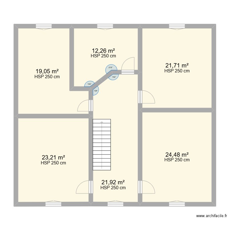 grup. Plan de 6 pièces et 123 m2