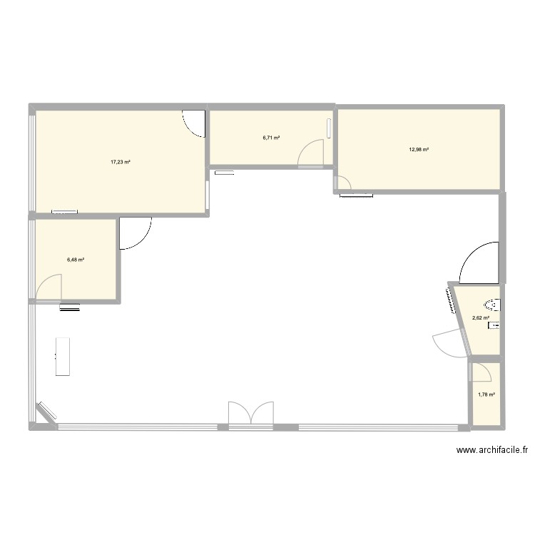 magasin. Plan de 6 pièces et 48 m2