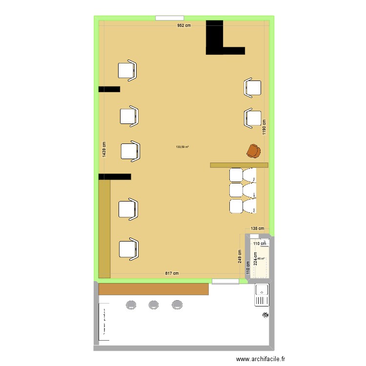 salon. Plan de 2 pièces et 136 m2