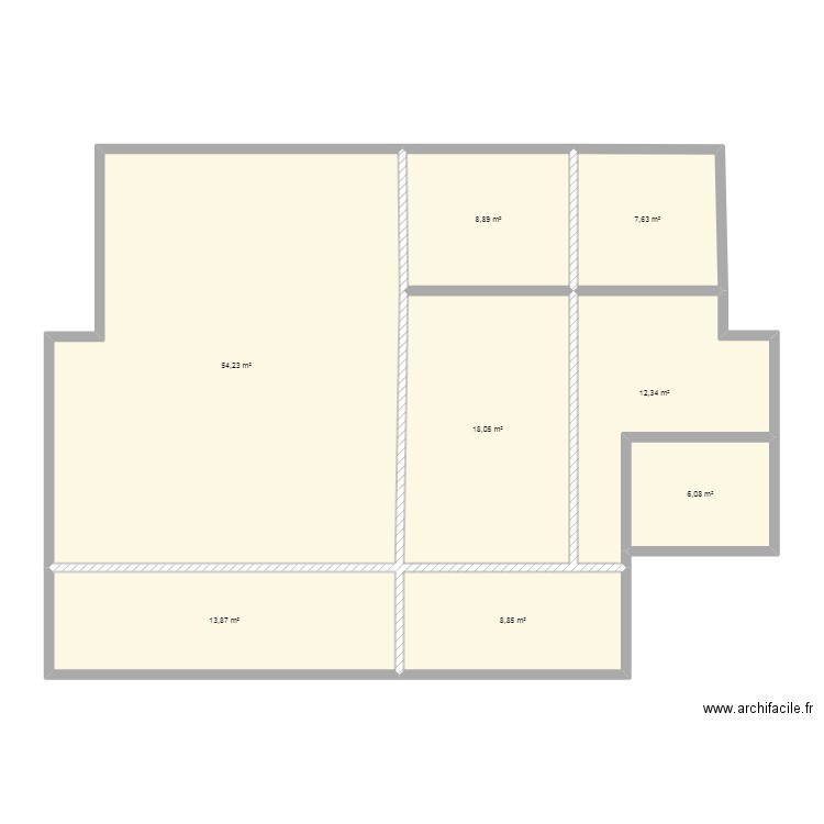 sami2. Plan de 8 pièces et 130 m2