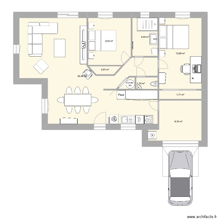 aigue marine. Plan de 8 pièces et 82 m2