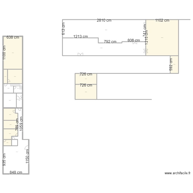 ACC. Plan de 18 pièces et 865 m2