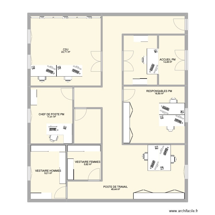 PM 1. Plan de 7 pièces et 131 m2