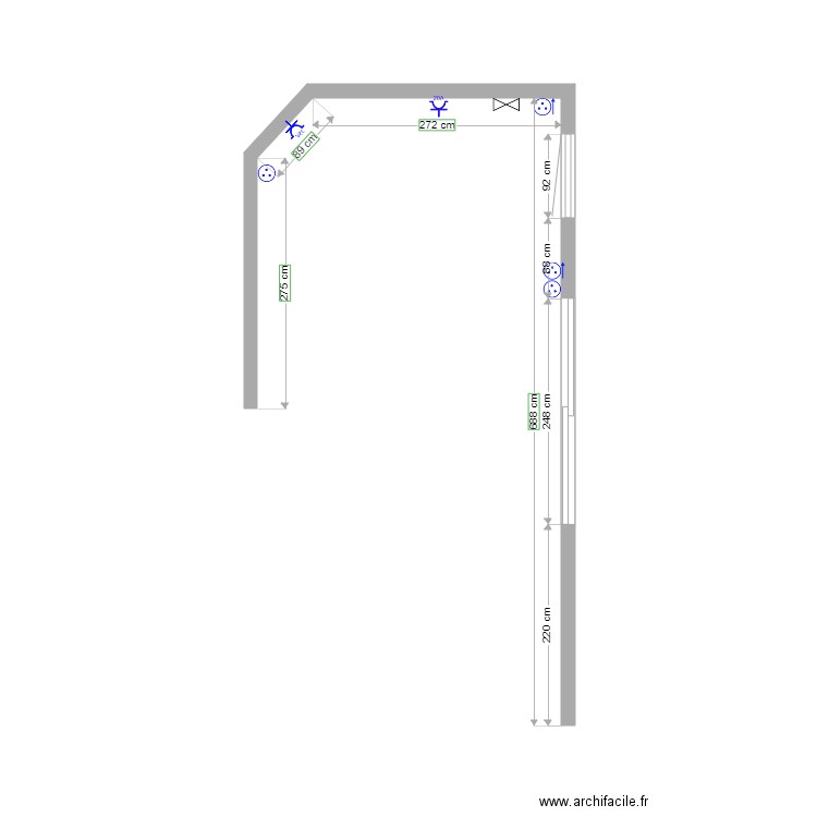 corniche. Plan de 0 pièce et 0 m2