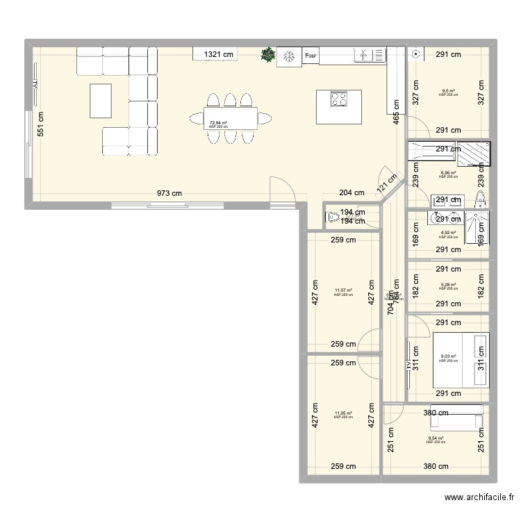 maison. Plan de 11 pièces et 148 m2