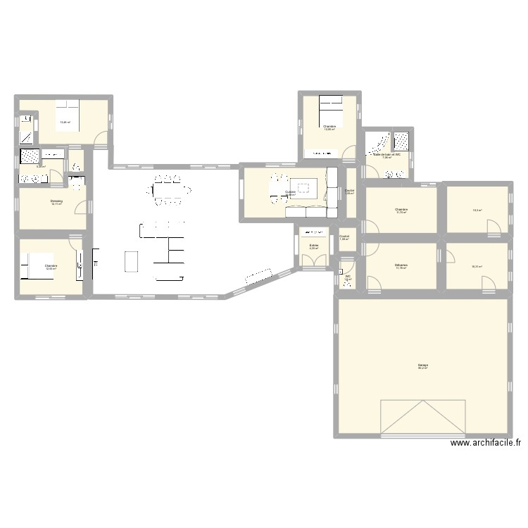 La troisième c’est la bonne . Plan de 16 pièces et 213 m2