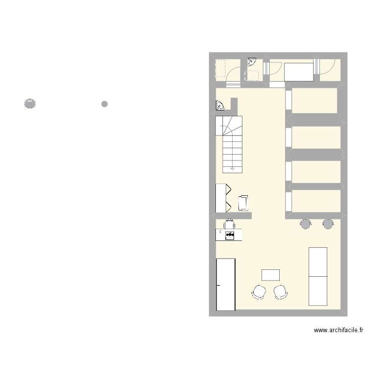Institut. Plan de 8 pièces et 46 m2