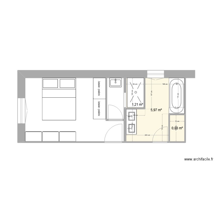 MAISON. Plan de 3 pièces et 8 m2