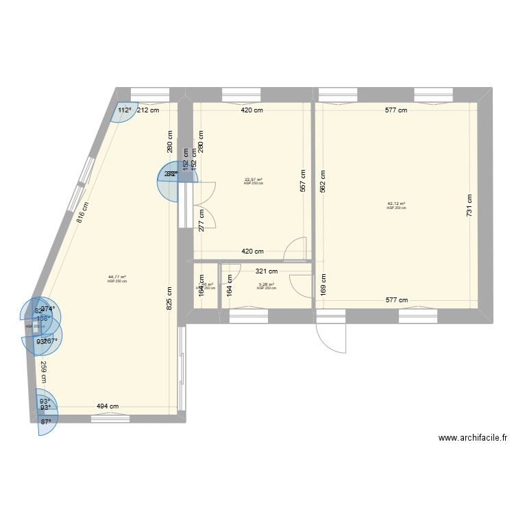 Ancien Pôle social - Aile Nord - Etat initial. Plan de 6 pièces et 117 m2