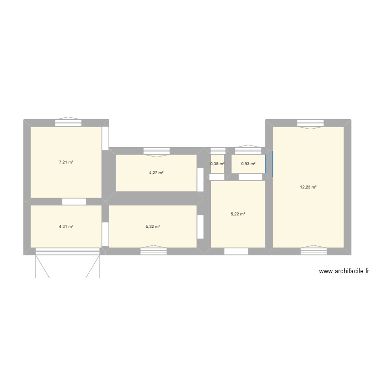 REZ DE CHAUSSEE ST CLEMENT. Plan de 8 pièces et 40 m2