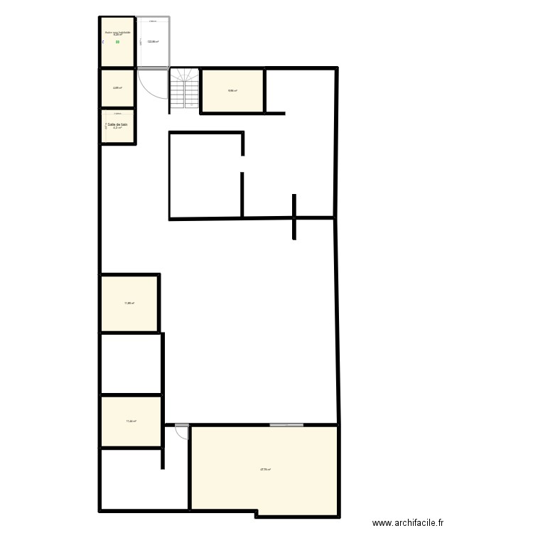 CRECHE electricité. Plan de 8 pièces et 102 m2