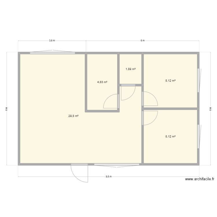 55m. Plan de 5 pièces et 53 m2