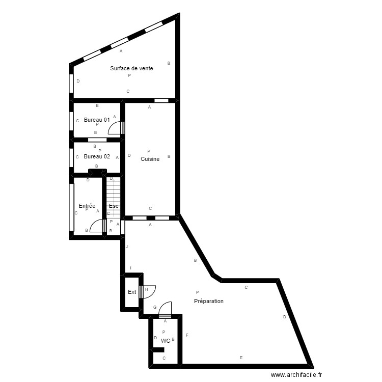 Boulangerie RDC Plomb. Plan de 11 pièces et 133 m2