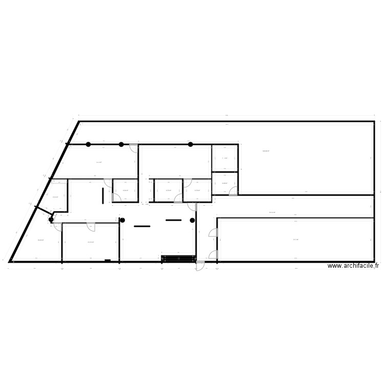 SD2.4.1. Plan de 14 pièces et 485 m2