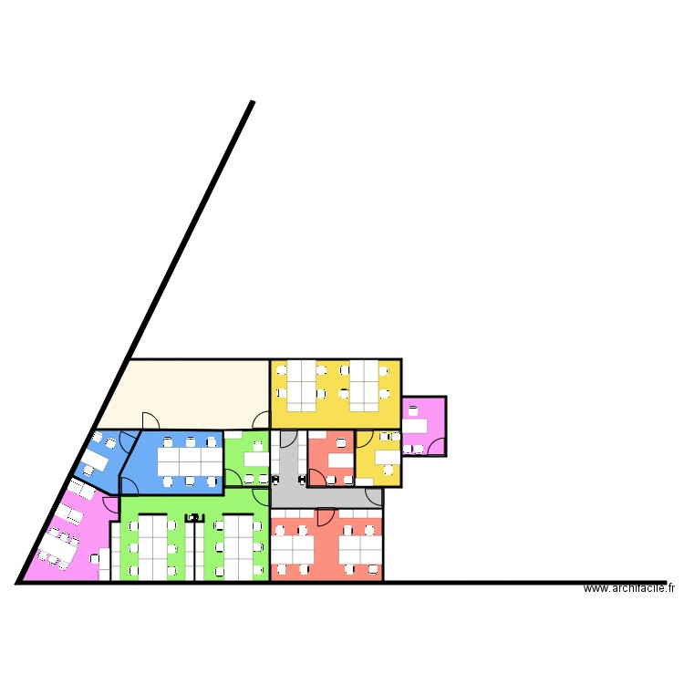 SD2.9. Plan de 12 pièces et 216 m2