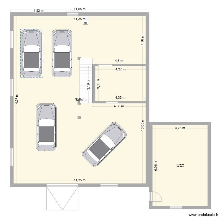 Maison Silvares. Plan de 2 pièces et 194 m2