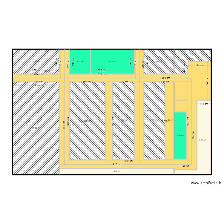 Dossier U5. Plan de 19 pièces et 203 m2