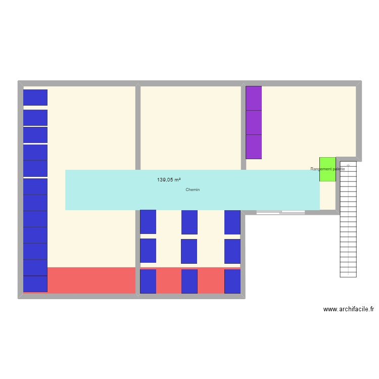 Grenier de stockage. Plan de 1 pièce et 139 m2