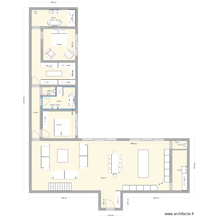 YACHA 5. Plan de 17 pièces et 254 m2