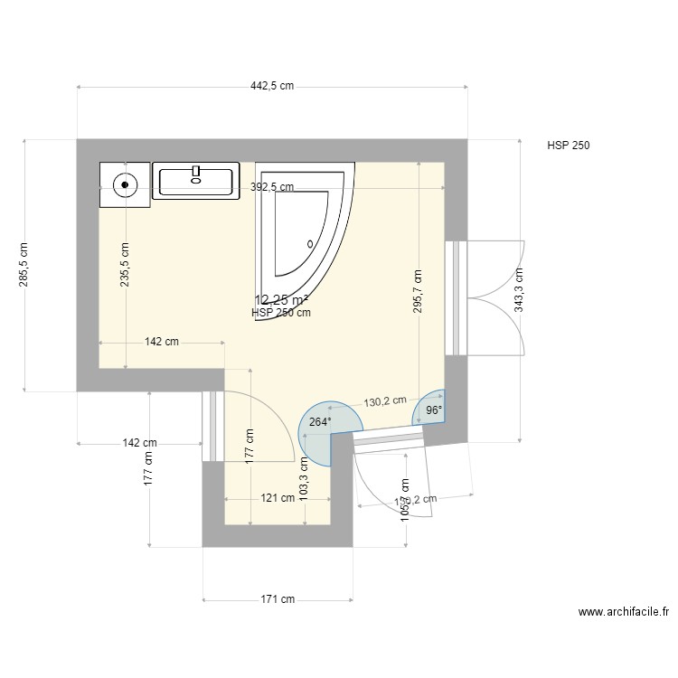 Salle d'eau aviré. Plan de 1 pièce et 12 m2