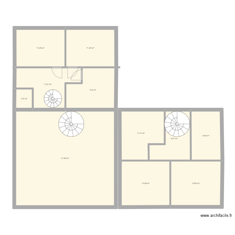 MmeLI. Plan de 11 pièces et 160 m2