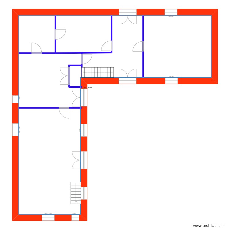 VALES. Plan de 1 pièce et 133 m2