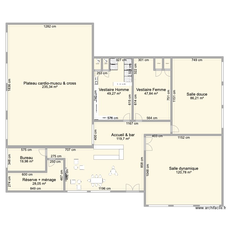 Focus Vestiaire. Plan de 12 pièces et 714 m2