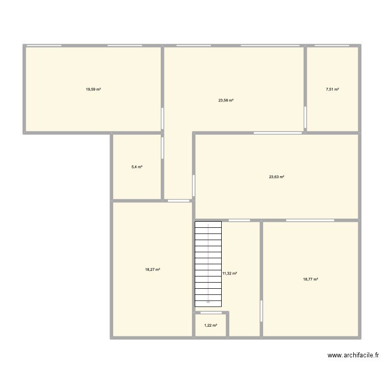 Opwijk. Plan de 9 pièces et 129 m2