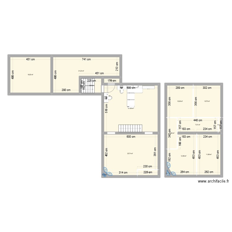 1er étage maison. Plan de 16 pièces et 159 m2