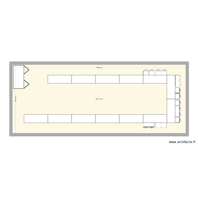 mariage. Plan de 1 pièce et 102 m2