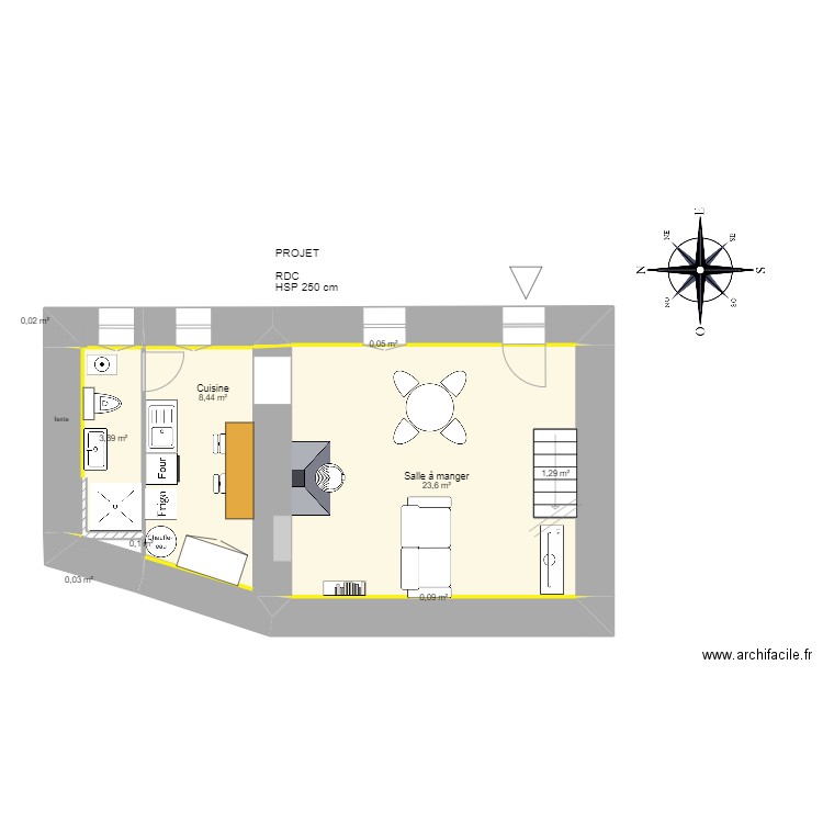 KHIZANICHVILI. Plan de 22 pièces et 152 m2