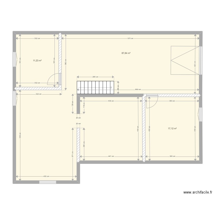 SOUS SOL MERCIER. Plan de 0 pièce et 0 m2