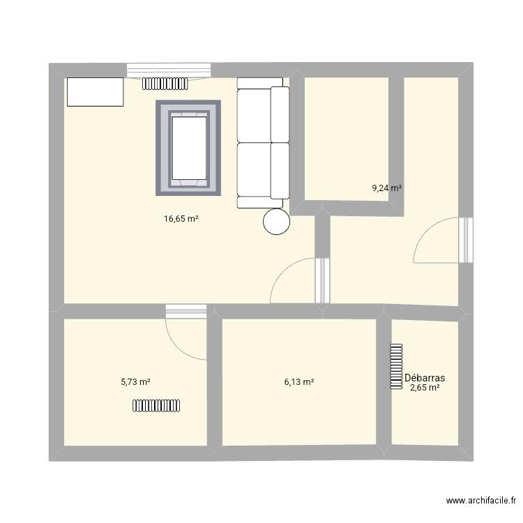 App. Plan de 5 pièces et 40 m2