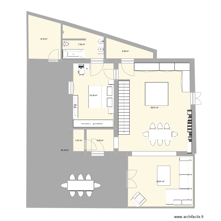 Baumettes RDC. Plan de 9 pièces et 155 m2