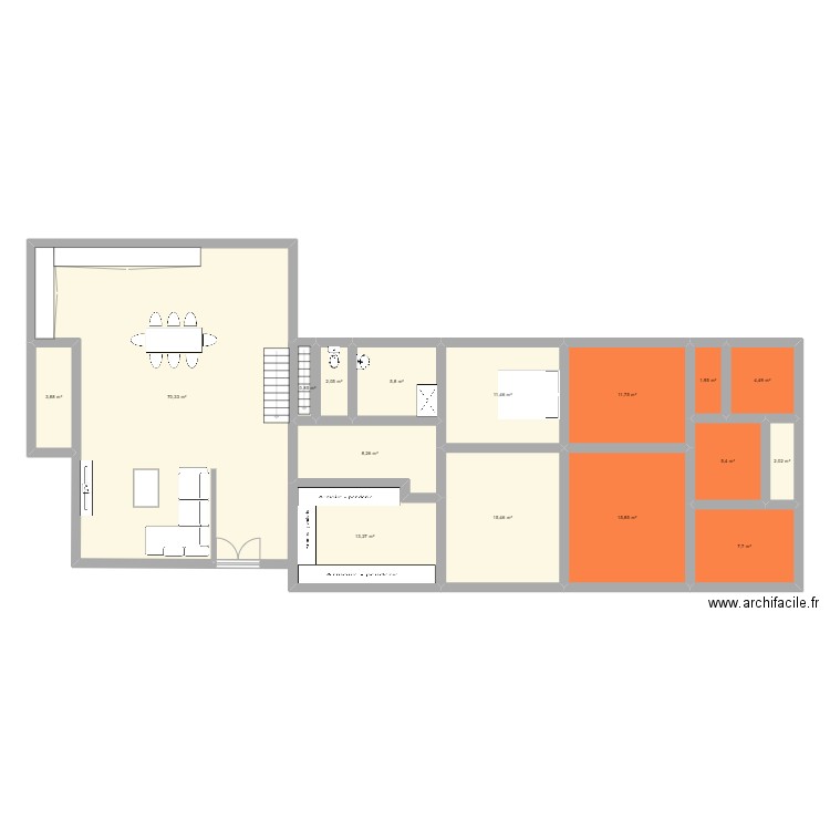 maison. Plan de 16 pièces et 181 m2