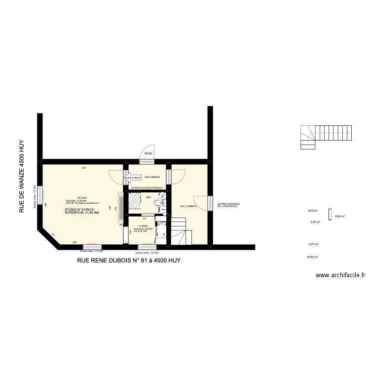 HENROT. Plan de 5 pièces et 37 m2