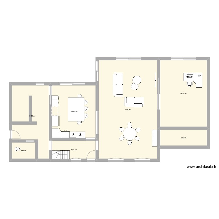 étage. Plan de 7 pièces et 139 m2