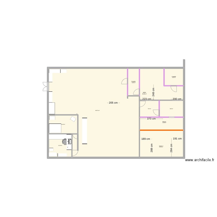 magasin. Plan de 10 pièces et 296 m2