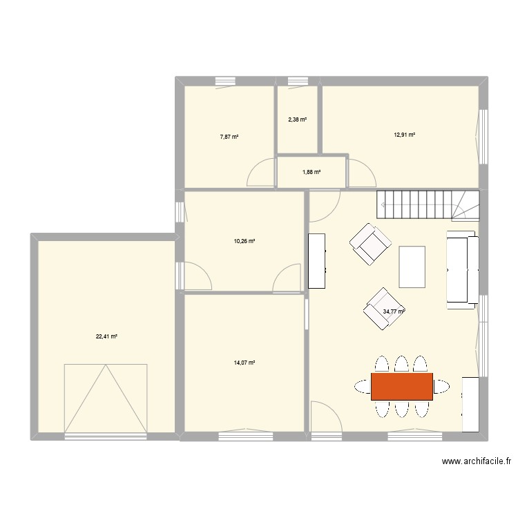 Maison Lesneven. Plan de 8 pièces et 107 m2