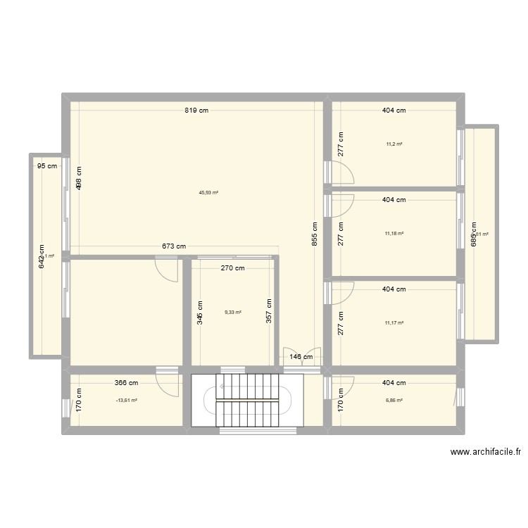 VINICA RDC. Plan de 9 pièces et 115 m2