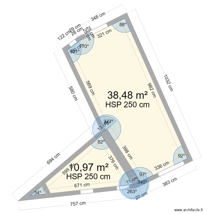 ouest. Plan de 4 pièces et 152 m2