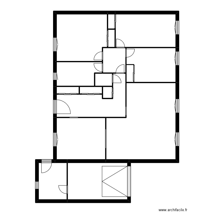 VARRAUD. Plan de 17 pièces et 125 m2